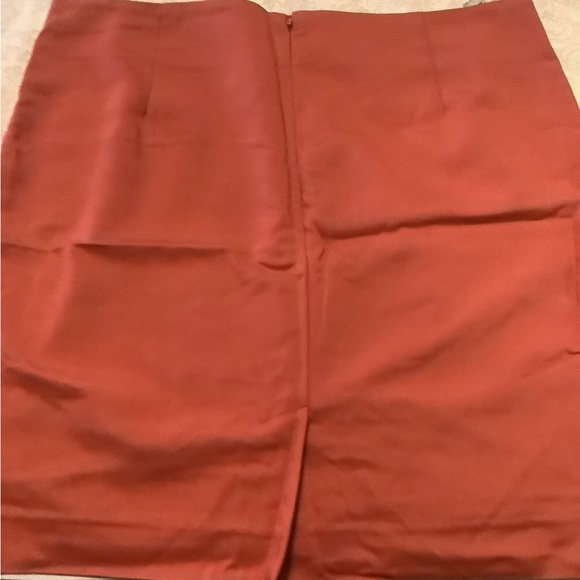 Le Chateau 15/16 tangerine skirt - Picture 5 of 6